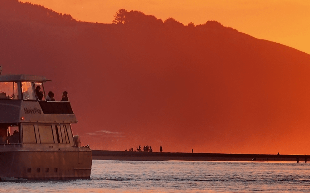 Wahine Moe Scenic Fish & Chips Sunset Cruise